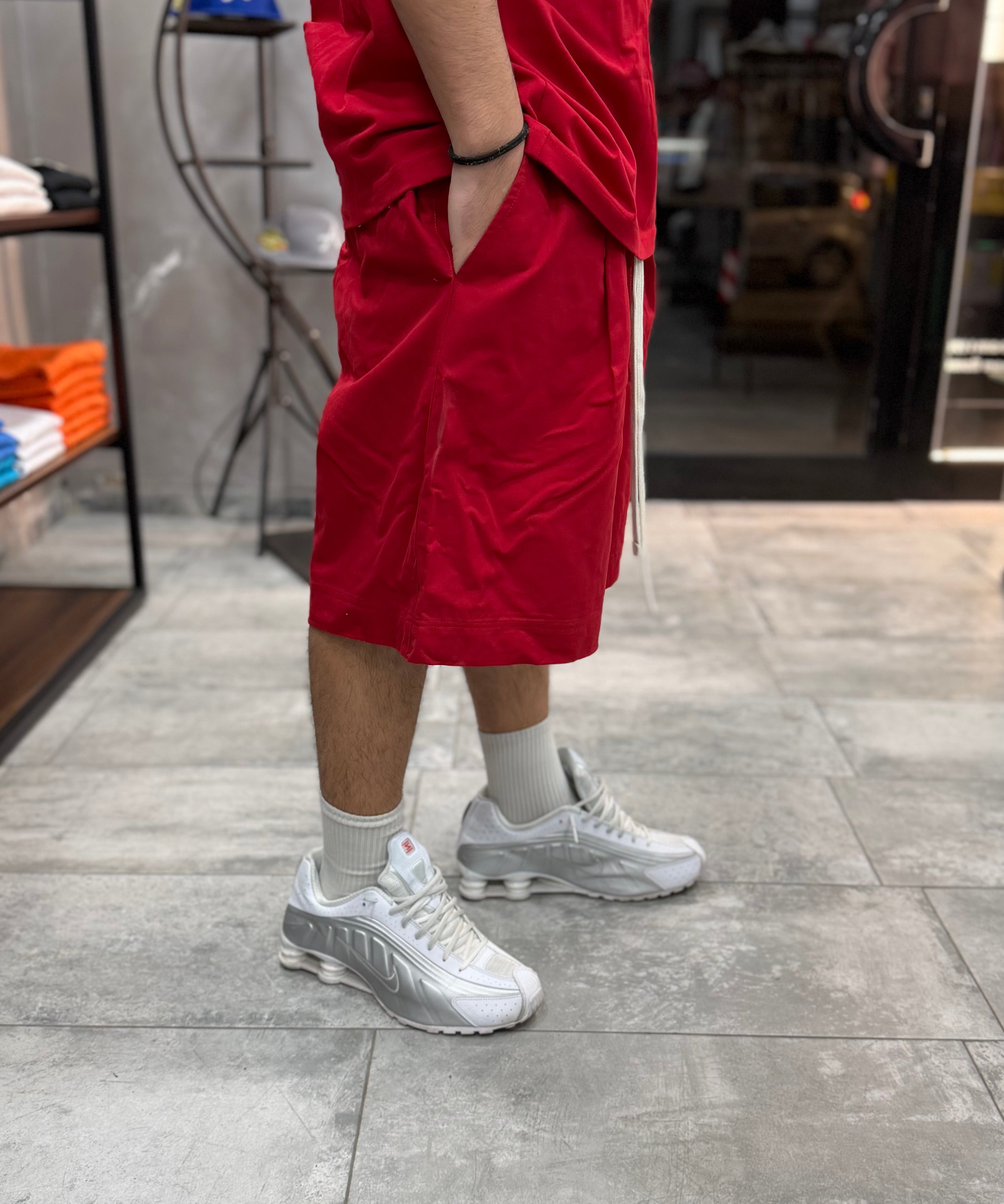 PANTALONCINO IN COTONE RIGIDO OVER-SIZE