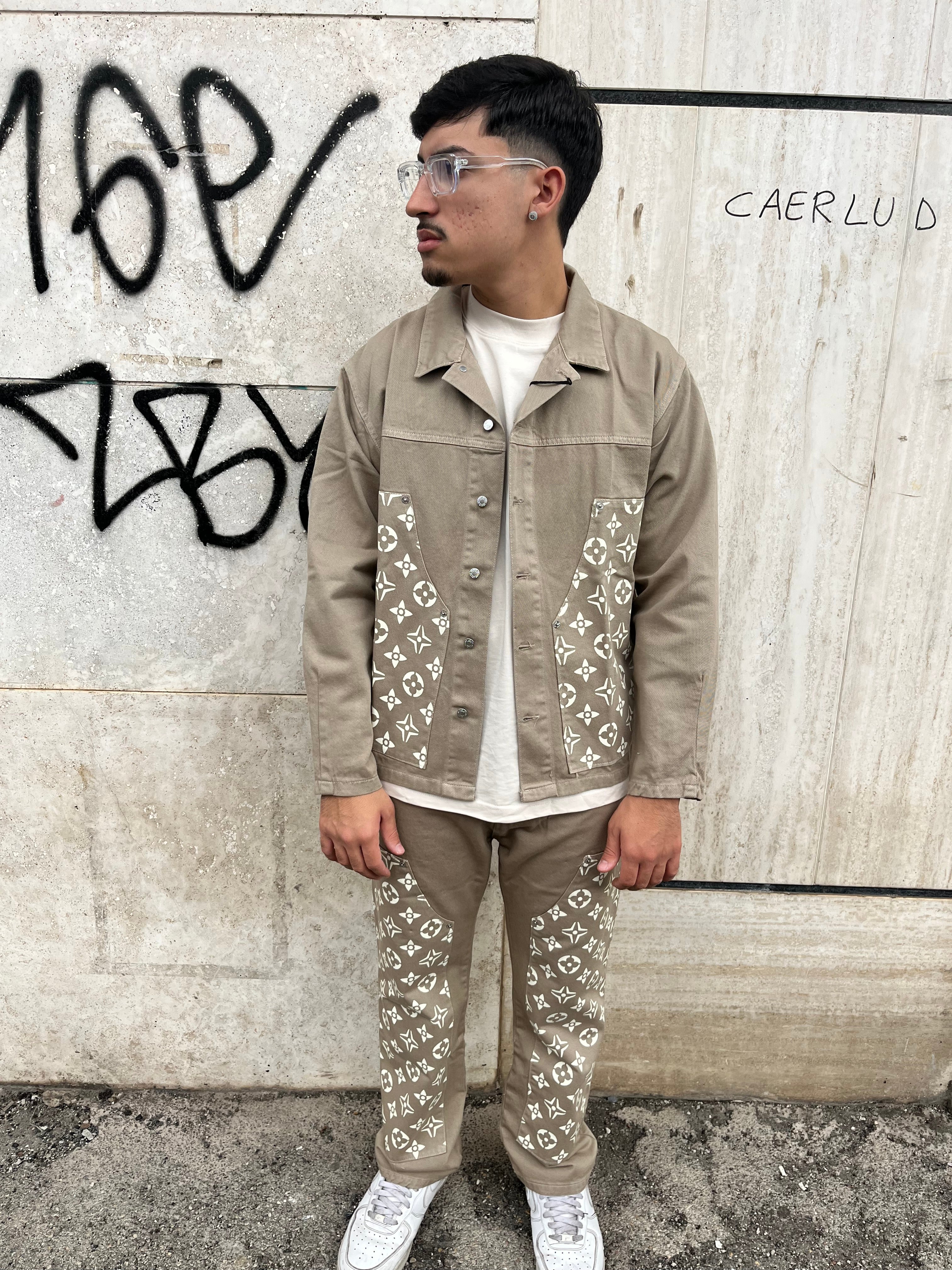 COMPLETO LV - Main Image