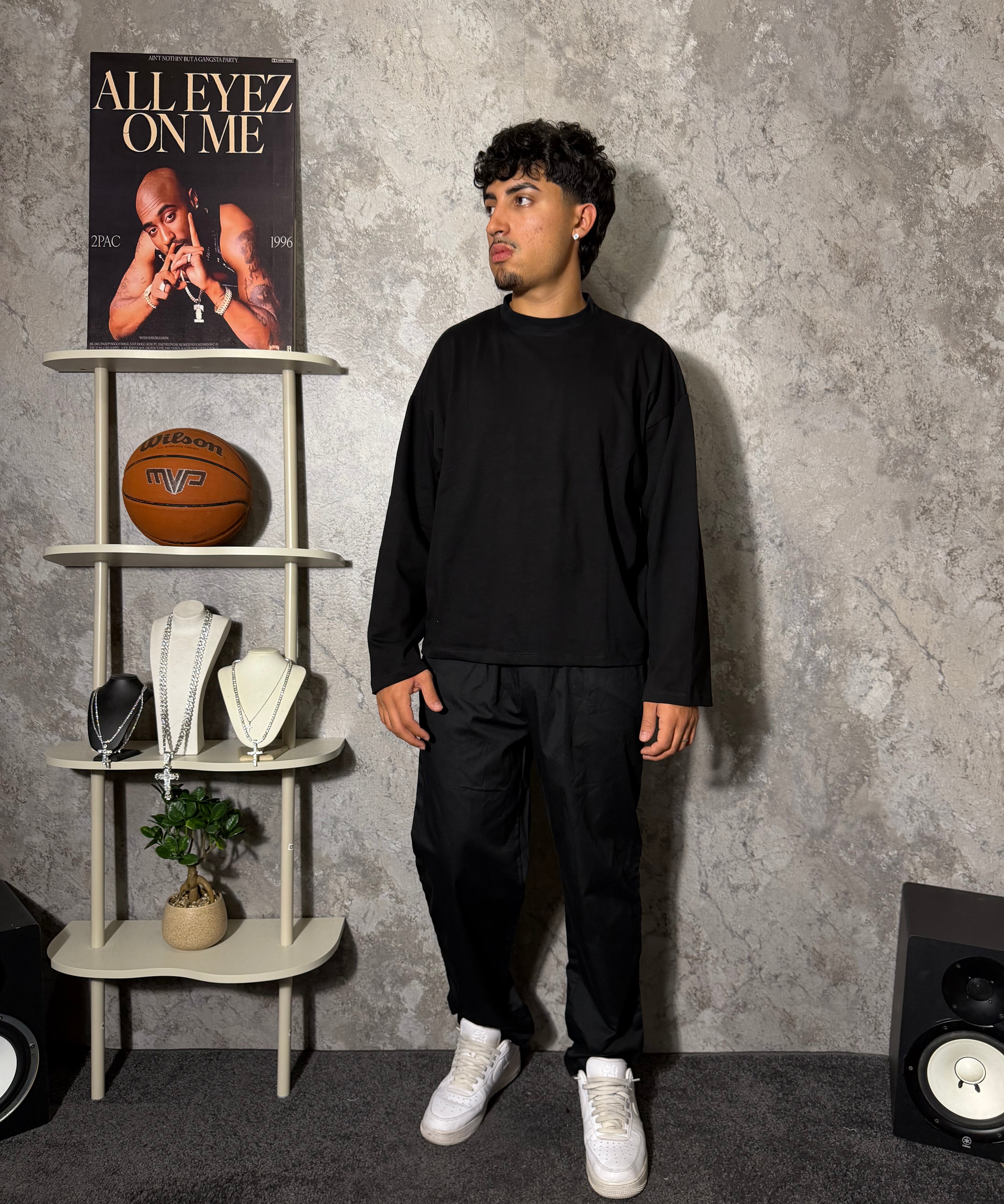 LONG SLEEVE OVER-SIZE BASIC