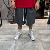 PANTALONCINO IN COTONE RIGIDO OVER-SIZE