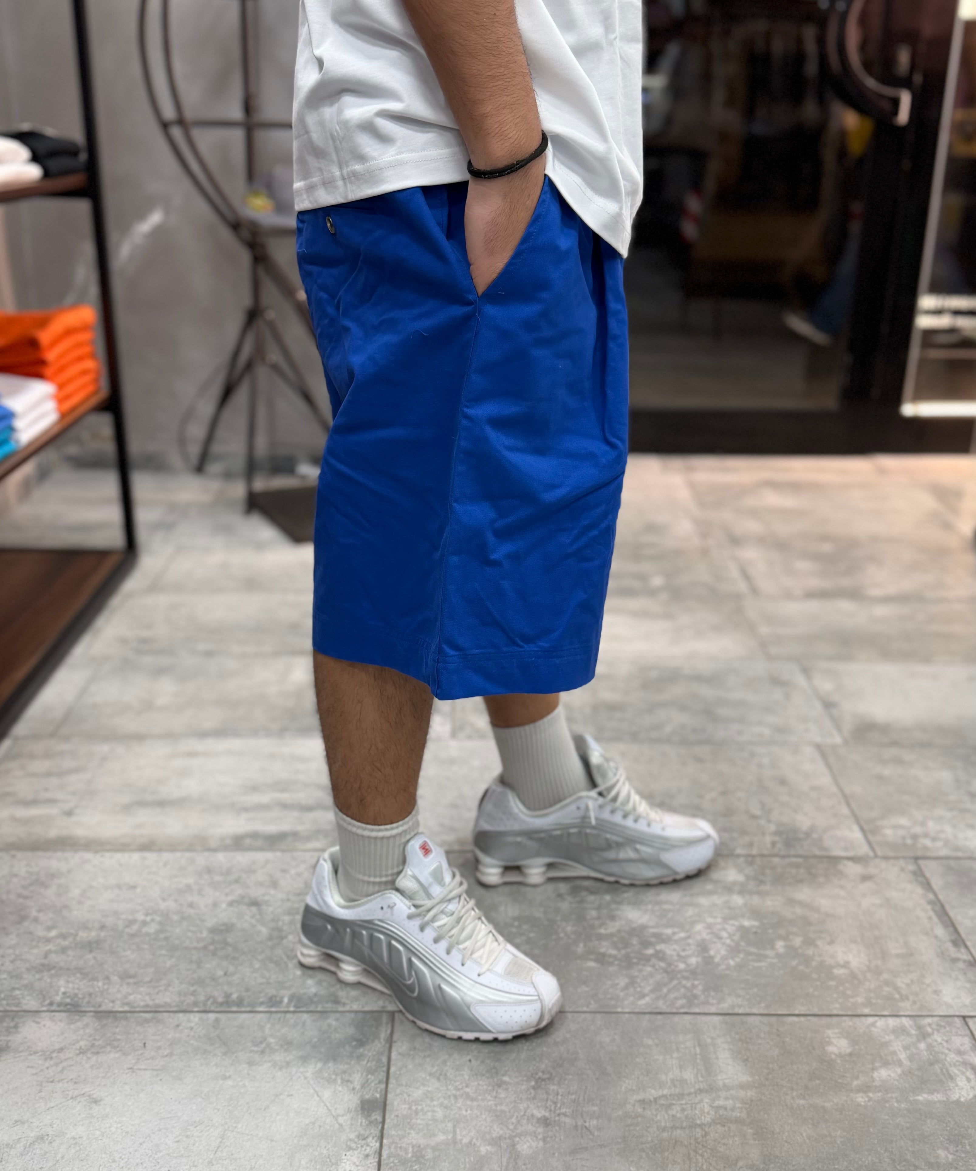 PANTALONCINO IN COTONE RIGIDO OVER-SIZE