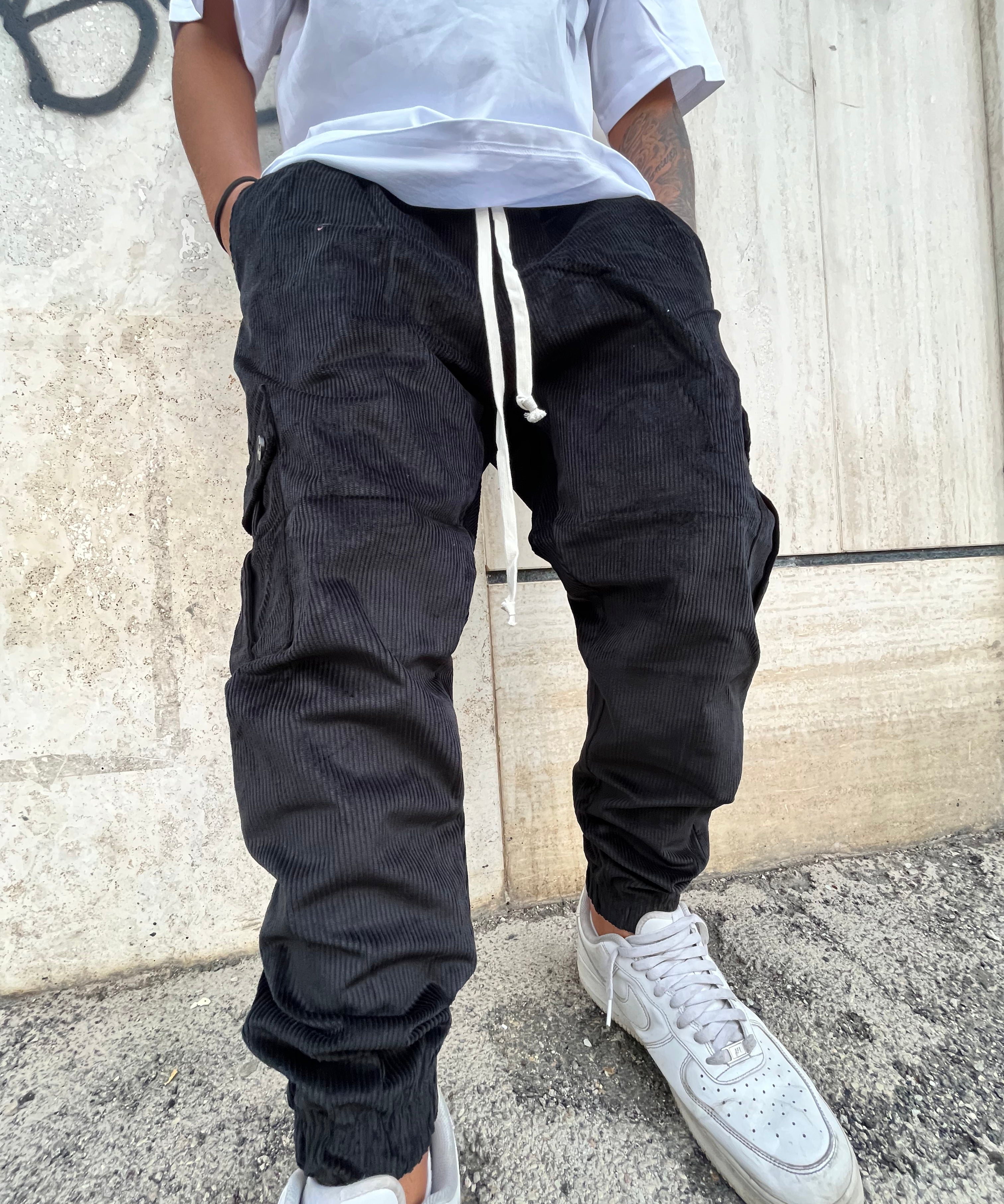 PANTALONE IN VELLUTO CARGO CON BOTTONE – dressdream